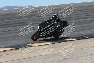 media/Oct-13-2025-Moto Forza (Mon) [[a66d839500]]/3-B Group/Session 2 (Bowl)/